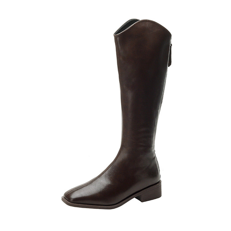 Classic Vintage Heels with a Flattering Fit