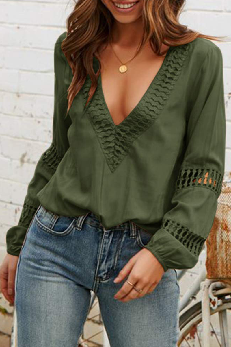 Classic Vintage & Enduringly Stylish Blouse