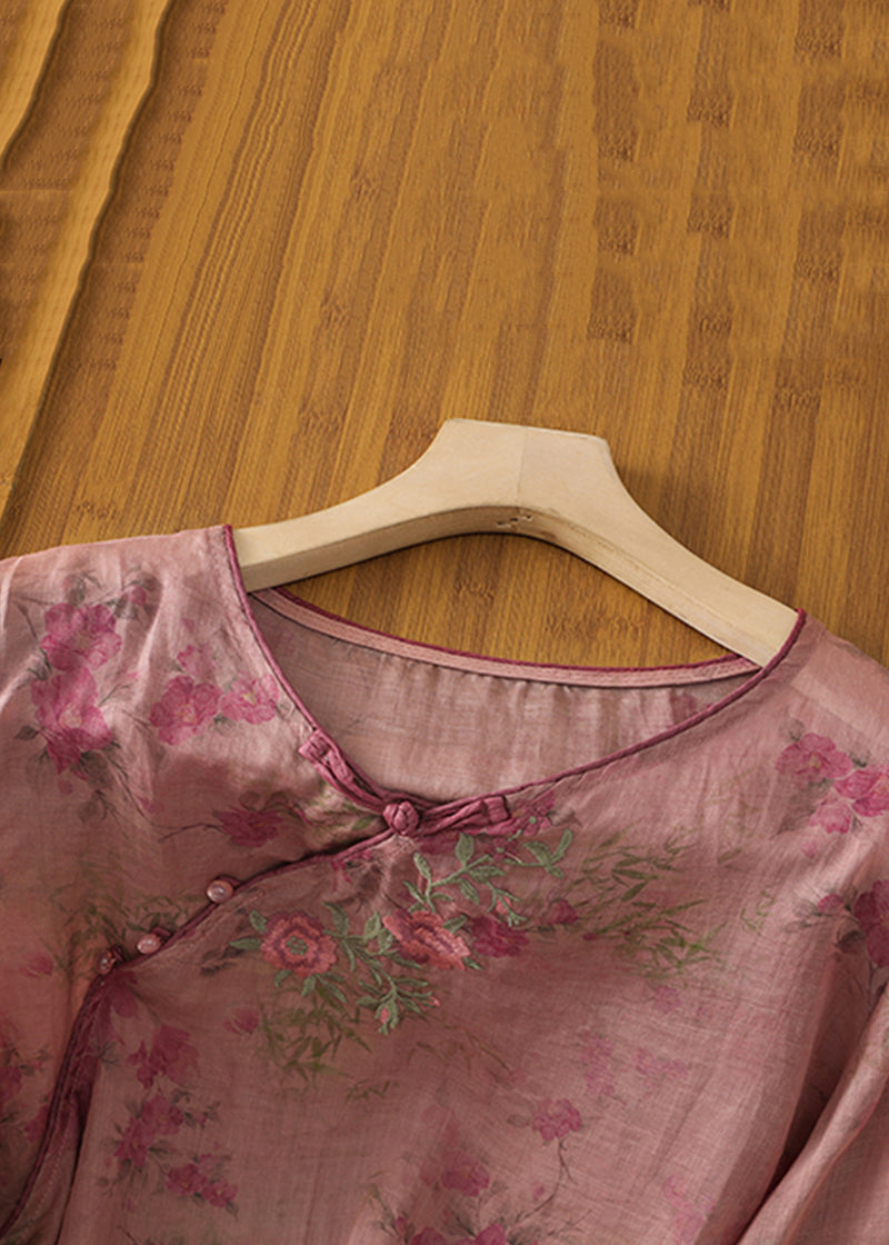 Elegantly Styled Blouse for Everyday Wear