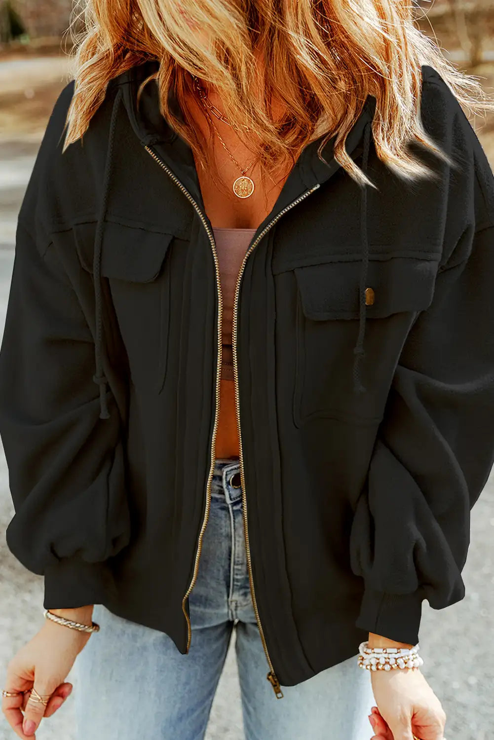 Well Tailored Jacket with a Graceful Silhouette