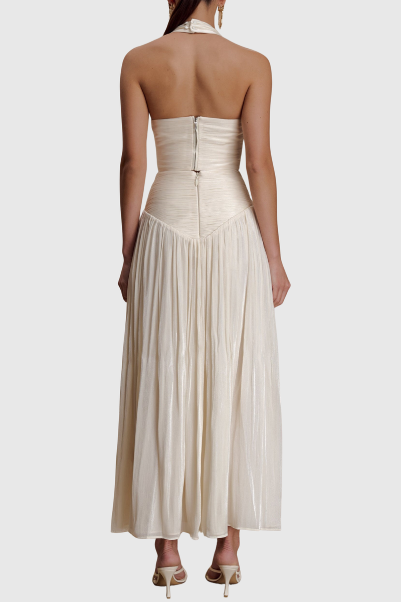 Sophisticated Top with a Clean Classic Look