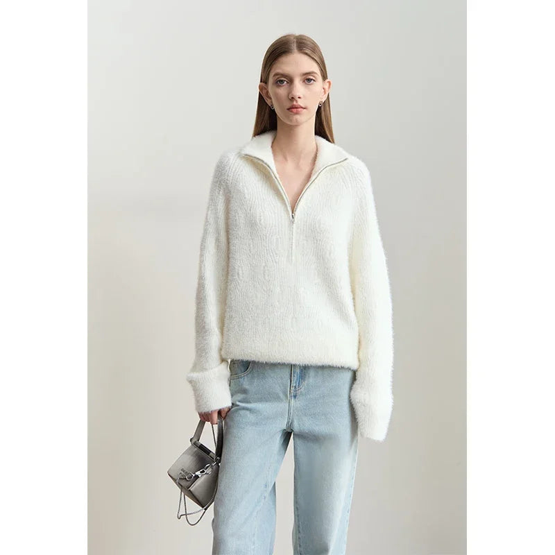 Well Tailored Sweater with a Graceful Silhouette
