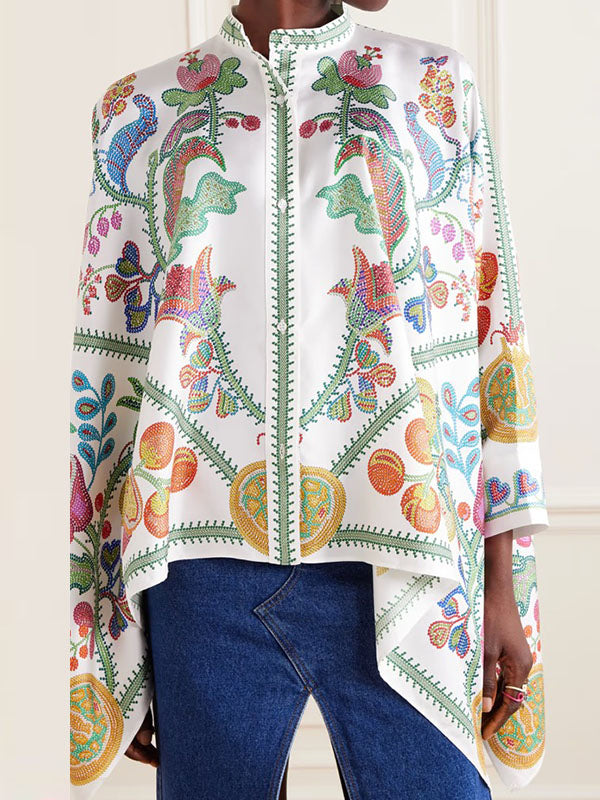 Sophisticated Blouse with a Clean Classic Look
