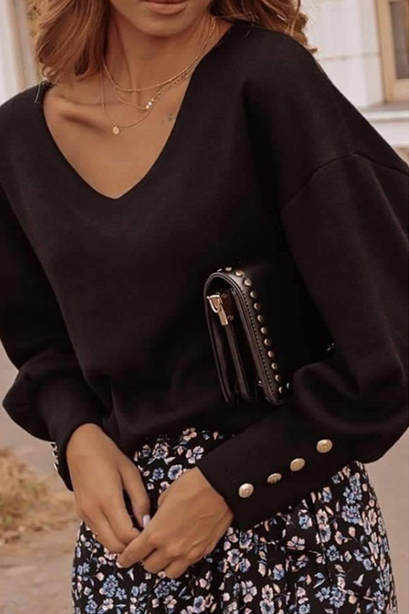 Polished Top with an Effortless Classic Look