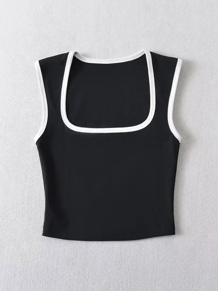 A Vintage Style Top with Delicate Timeless Details