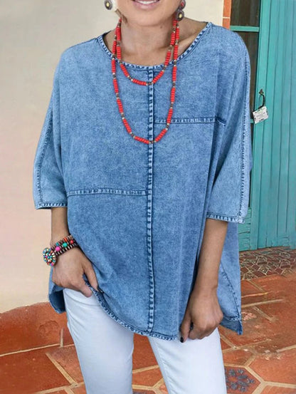 Sophisticated Blouse with a Clean Classic Look