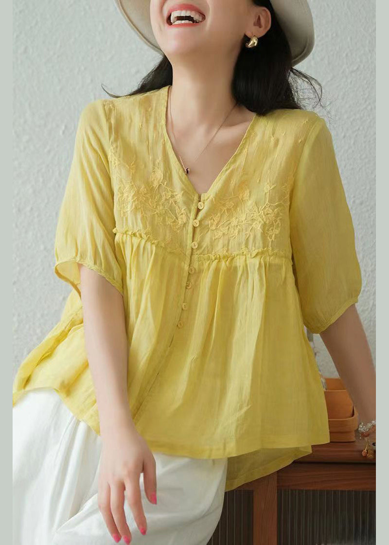 Effortlessly Elegant Shirt with a Timeless Design