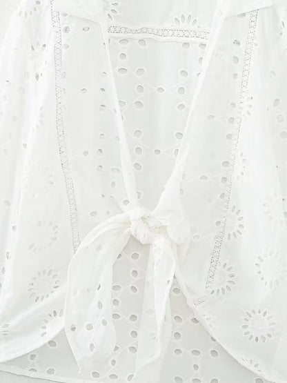 Beautifully Balanced Top with Timeless Character