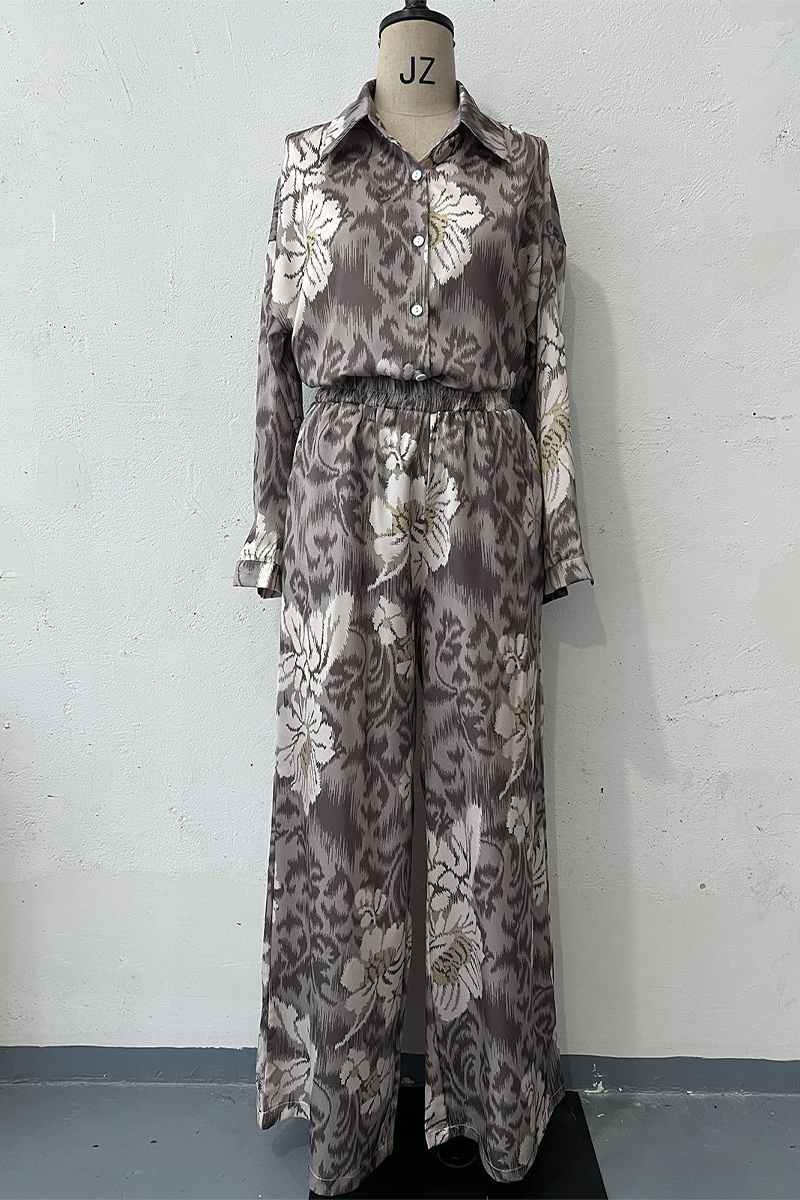 A Vintage Style Garment with Delicate Timeless Details