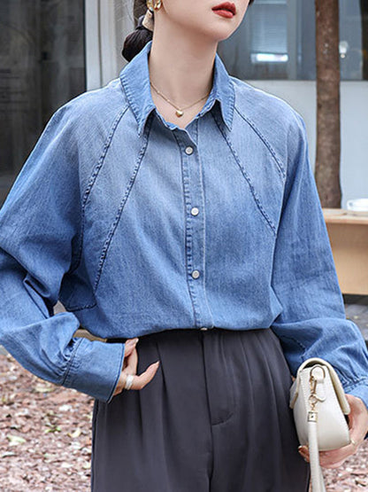 Classic Vintage Blouse with a Flattering Fit