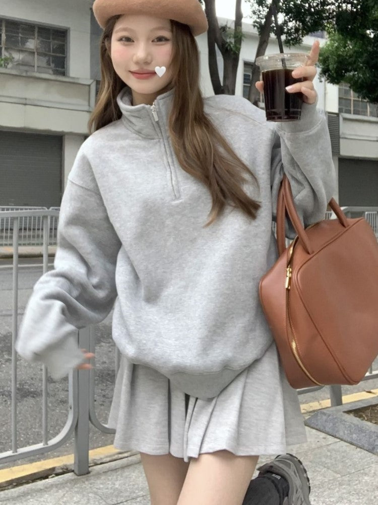 Beautiful Set with Unique Style