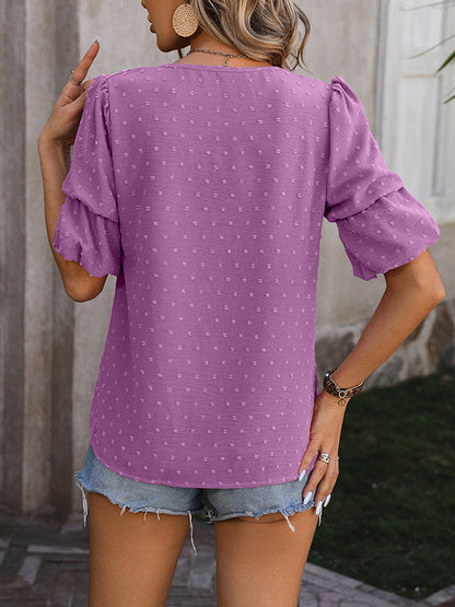 Elegantly Styled T-Shirt for Everyday Wear
