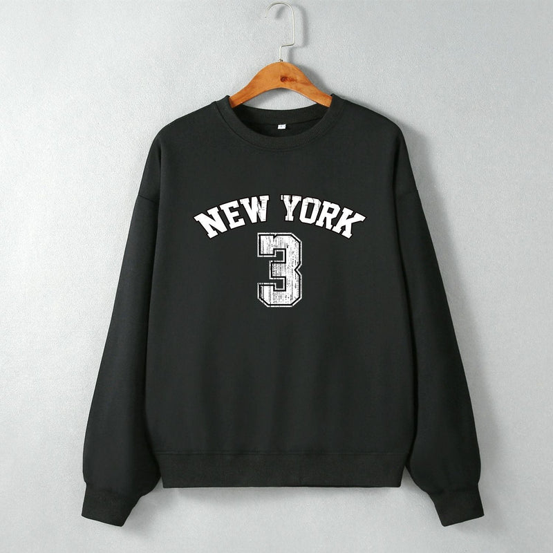 Well Tailored Sweater with a Graceful Silhouette