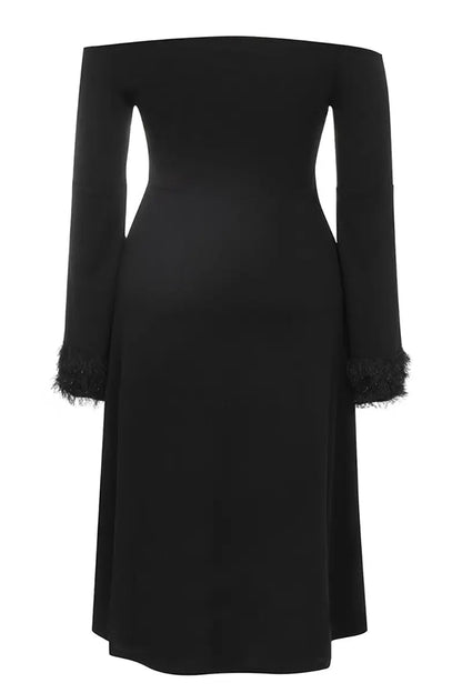 Beautifully Crafted Dress in a Classic Style
