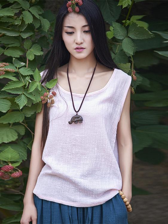 Beautifully Finished T-Shirt in a Timeless Design