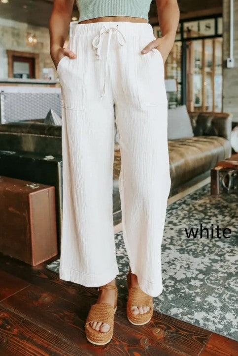 Sophisticated Pants with a Clean Classic Look
