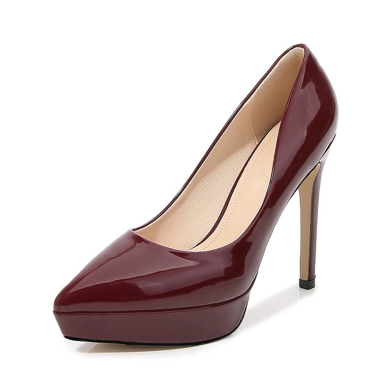Well Tailored Heels with a Graceful Silhouette