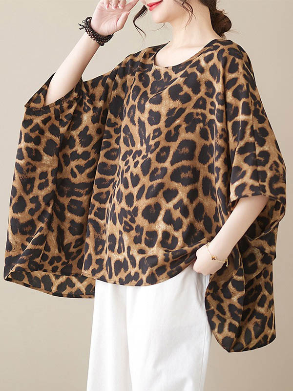 Sophisticated T-Shirt with a Clean Classic Look