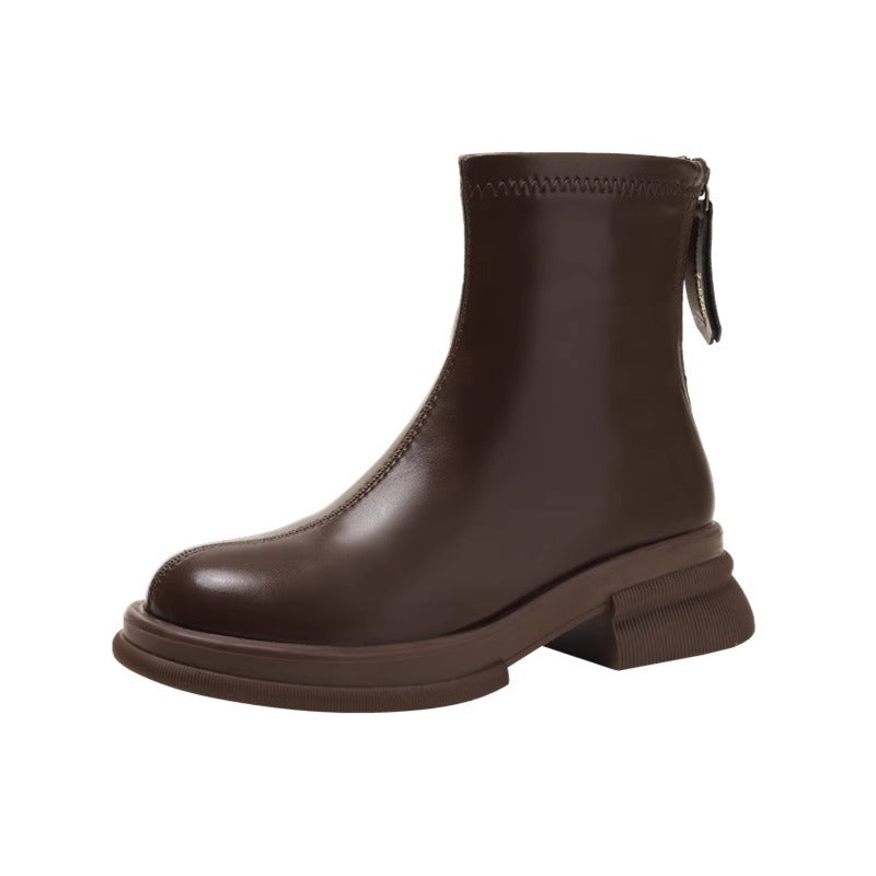 Polished Boots with an Effortless Classic Look