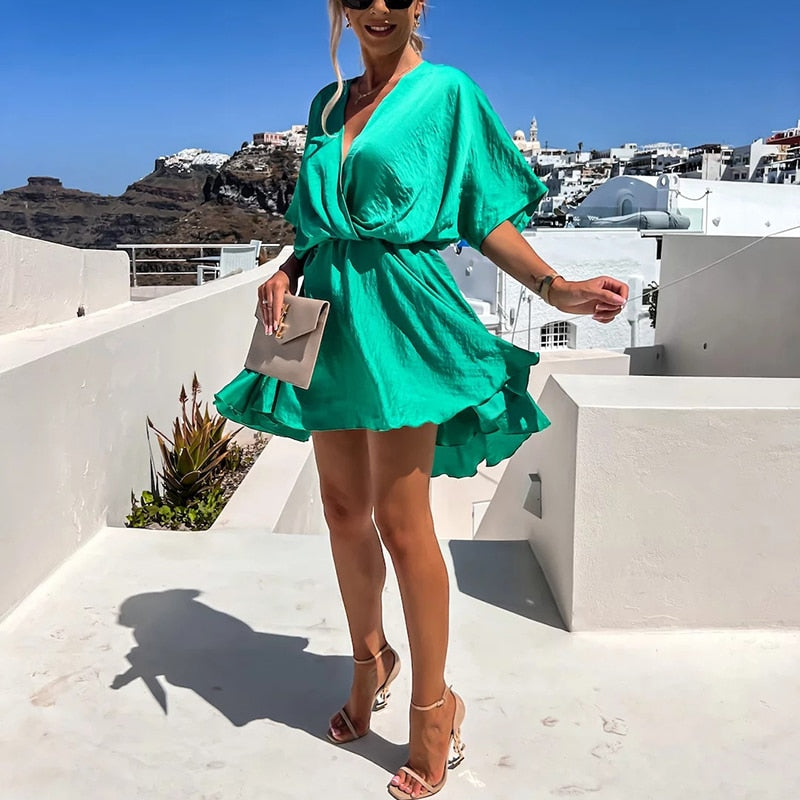 Beautifully Crafted Dress in a Classic Style
