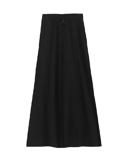 Well Tailored Pants with a Graceful Silhouette