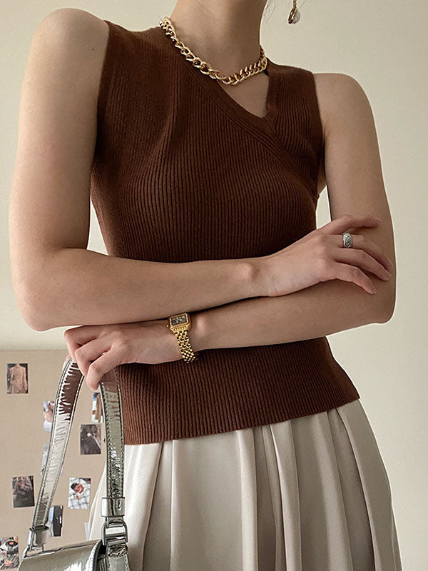 Beautifully Crafted Top in a Classic Style