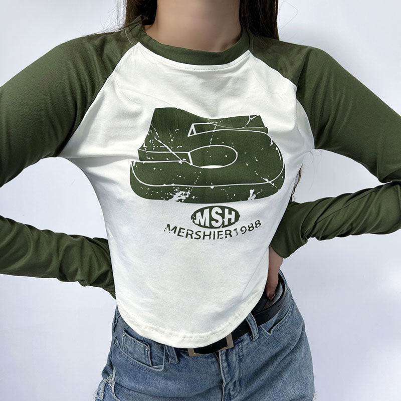 Classic Vintage Shirt with a Flattering Fit