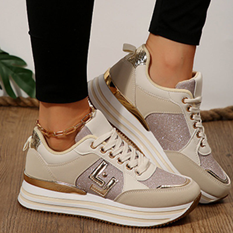 Effortlessly Elegant Shoes with a Timeless Design