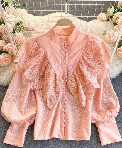 Classic Vintage Blouse with a Flattering Fit