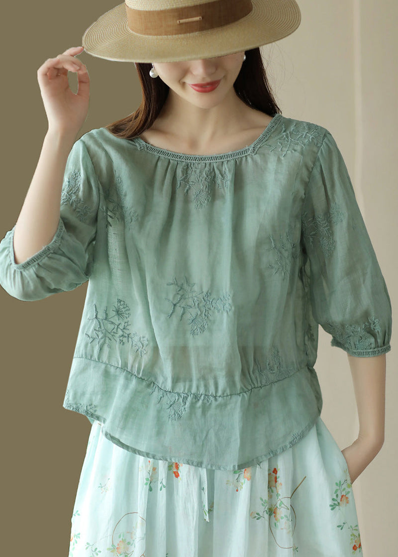Sophisticated Shirt with a Clean Classic Look