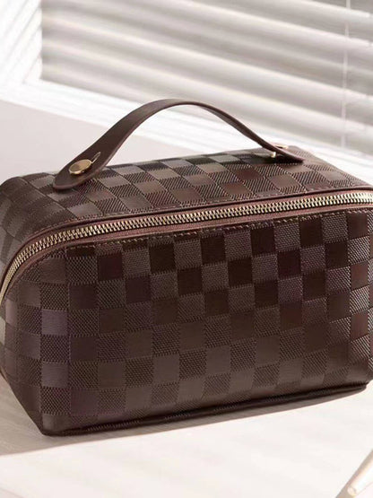 Classic Vintage Bag with a Flattering Fit