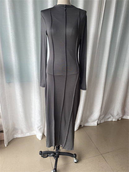 Effortlessly Elegant Dress with a Timeless Design