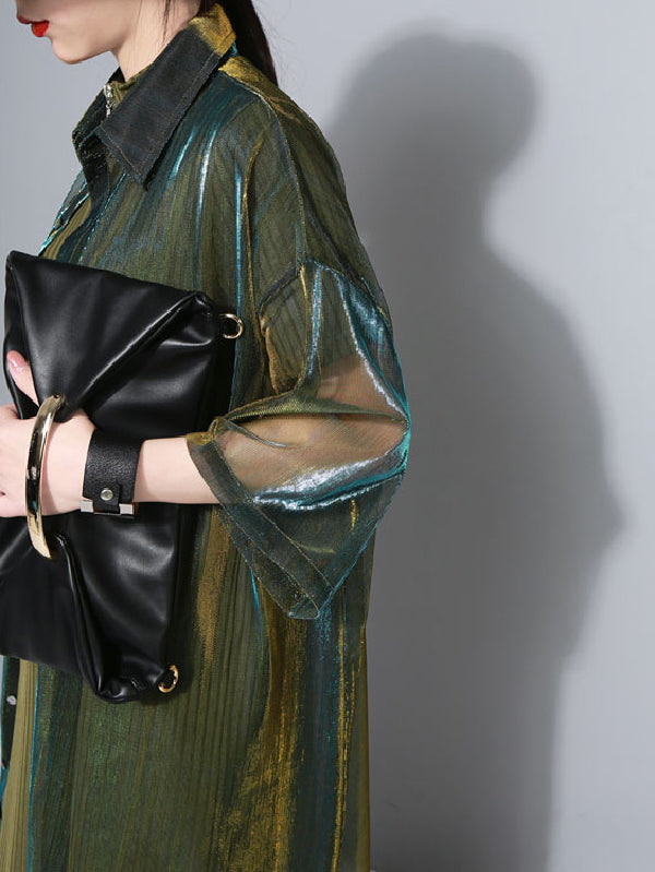 Sophisticated Garment with a Clean Classic Look