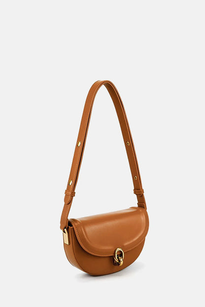 Gracefully Styled Bag for Any Occasion