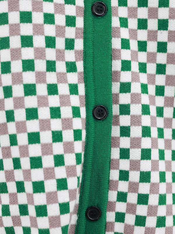 Beautifully Crafted Cardigan in a Classic Style