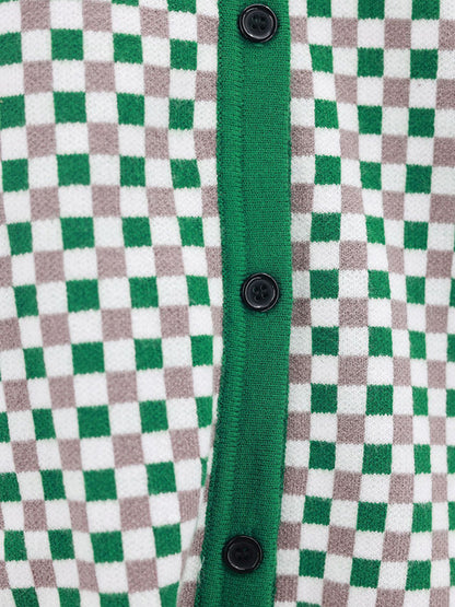 Beautifully Crafted Cardigan in a Classic Style