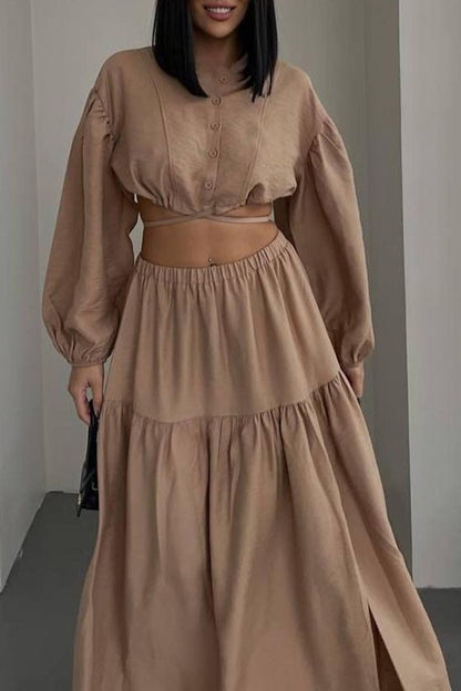Classic Vintage Top with a Flattering Fit