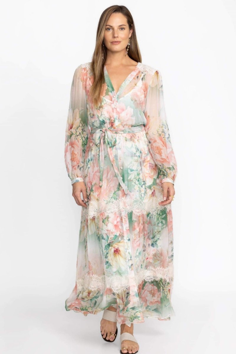 A Vintage Style Dress with Delicate Timeless Details