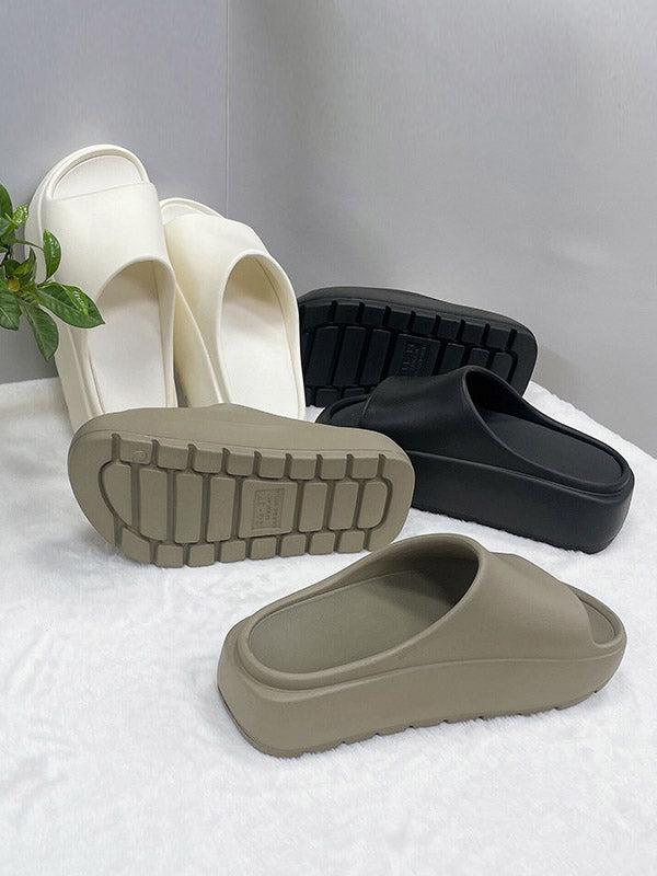 Well Tailored Shoes with a Graceful Silhouette