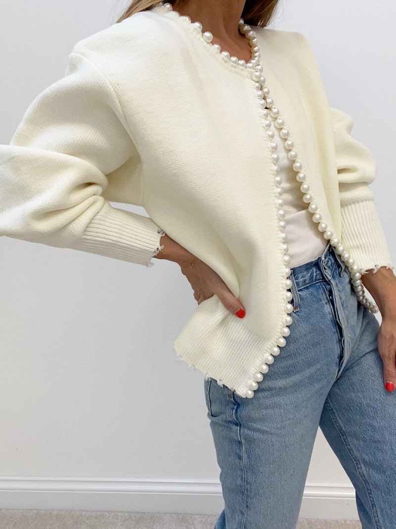 Beautifully Finished Cardigan in a Timeless Design