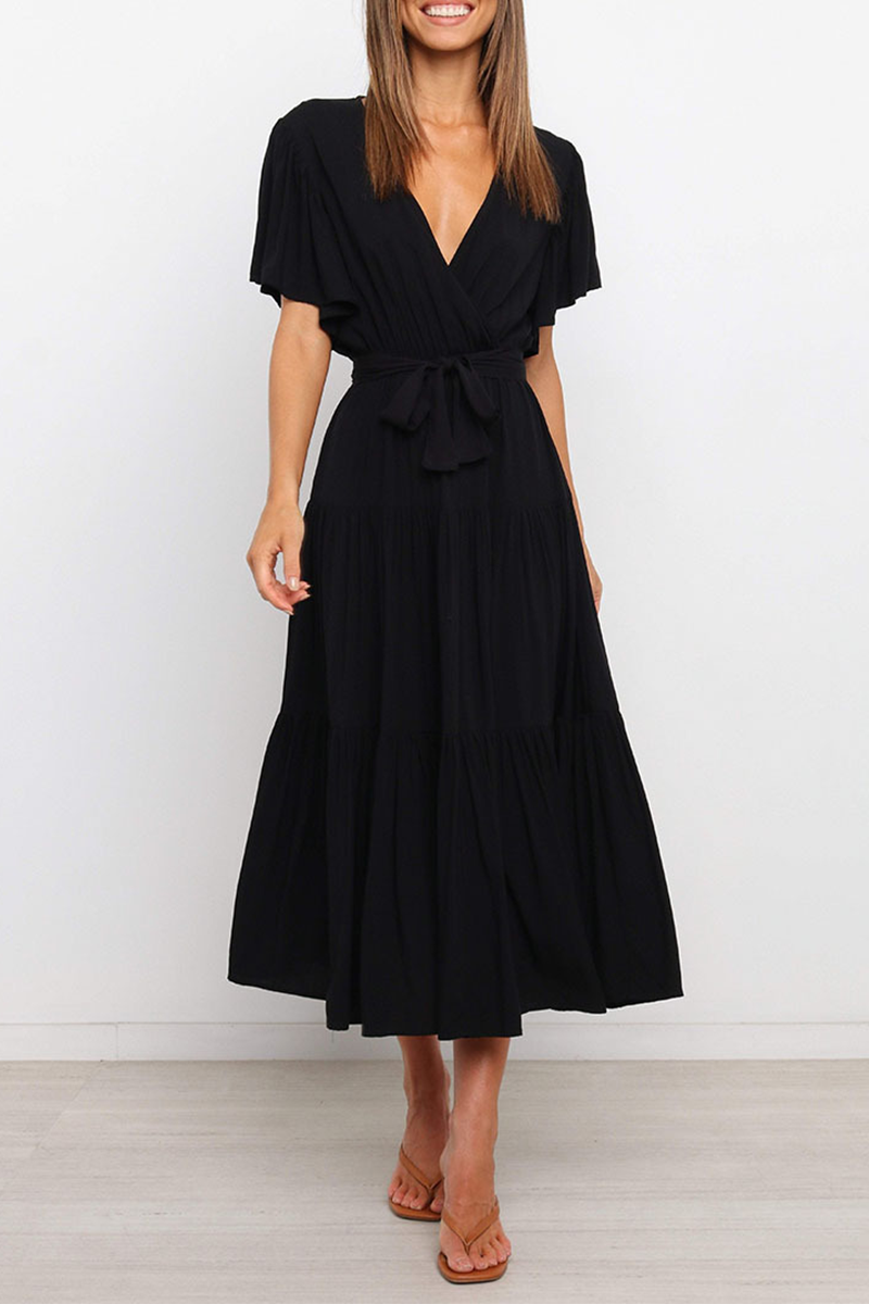 Classic Vintage Dress with a Flattering Fit