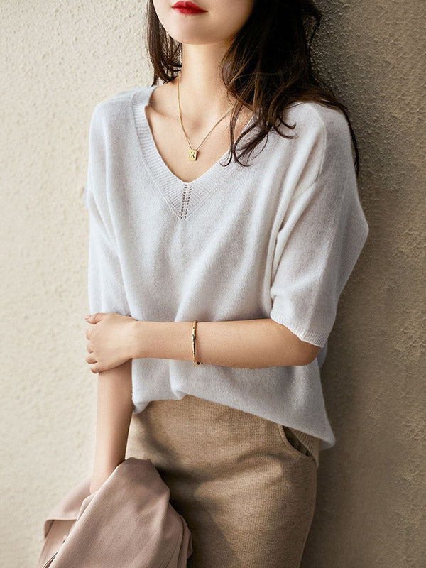 Elegantly Styled Pullover for Everyday Wear
