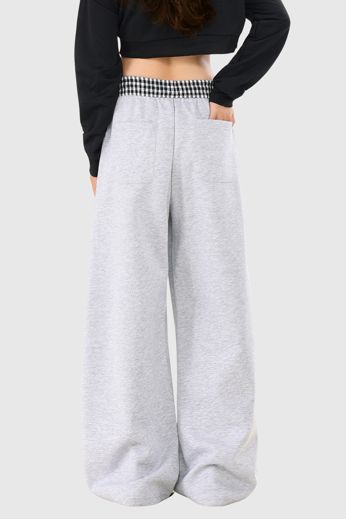 Classic Vintage Pants with a Flattering Fit