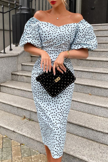 Well Tailored Dress with a Graceful Silhouette