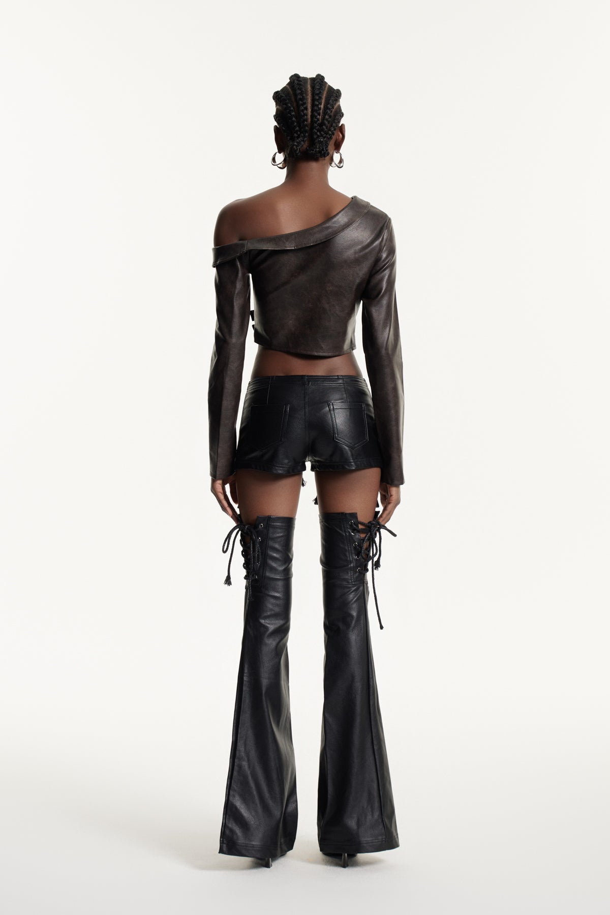 A Vintage Style Top with Delicate Timeless Details