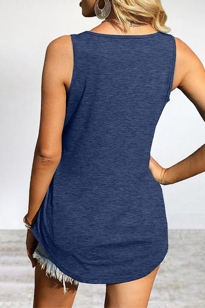 Effortlessly Elegant Top with a Timeless Design