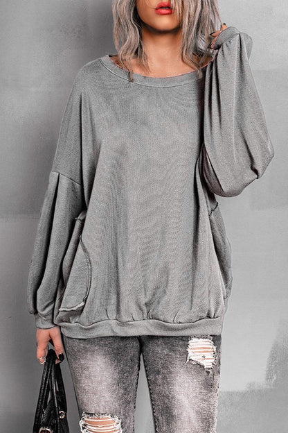 Classic Vintage Pullover with a Flattering Fit