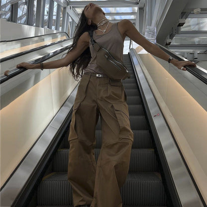 Classic Vintage Pants with a Flattering Fit