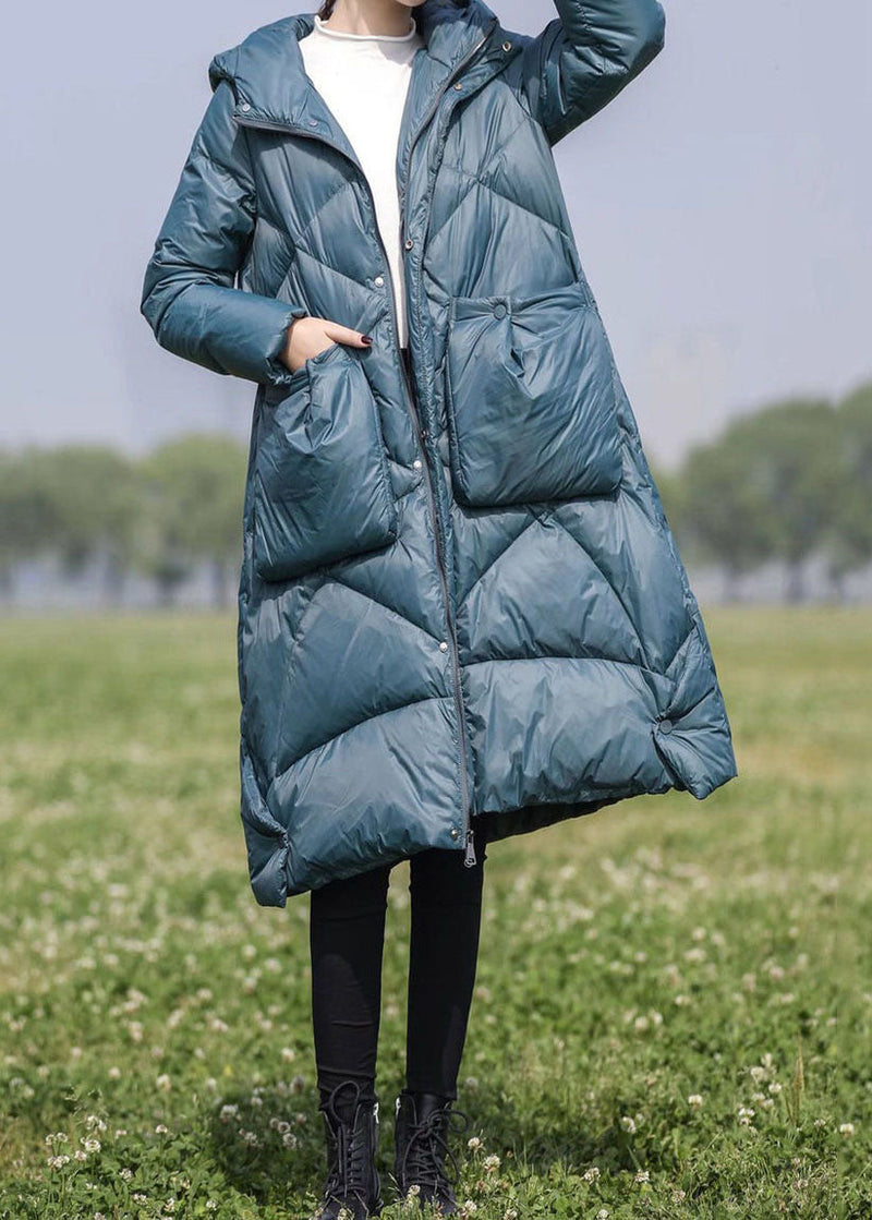 Beautifully Finished Coat in a Timeless Design