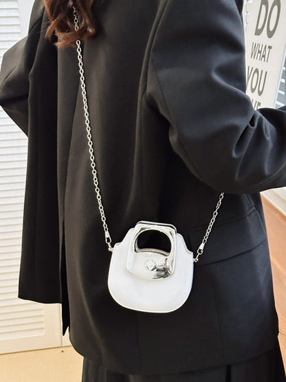 Classic Vintage Bag with a Flattering Fit